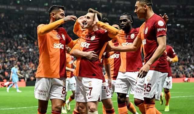 Süper Lig'de 15 maçtır kaybetmeyen Galatasaray, liderliği bırakmadı