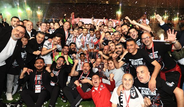 90+4'te Trabzonspor'u deviren Beşiktaş, Türkiye Kupası'nın sahibi oldu