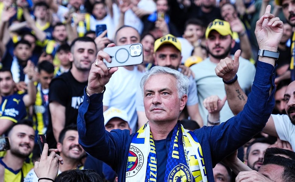 Jose Mourinho, şampiyonluk için Fenerbahçe'de